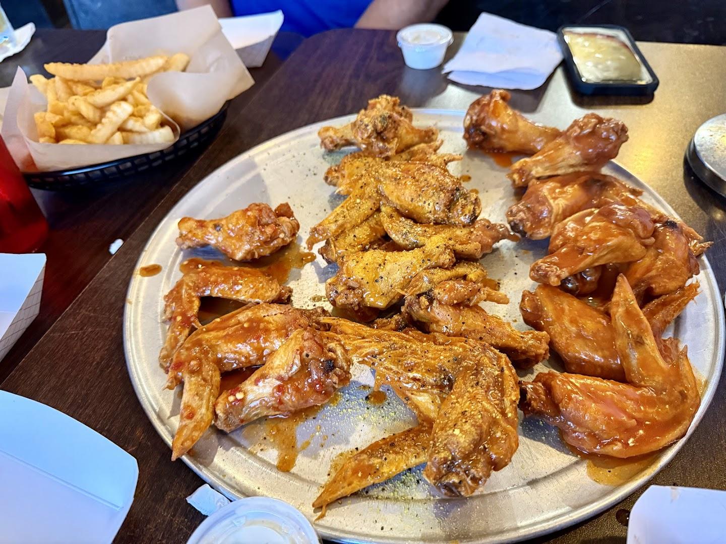 JC Wing Company / Famous Original Louie's New York Pizzeria
